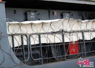船の保護のための電気電流を通されたアコーディオン式かみそりの有刺鉄線BTO22の刃様式