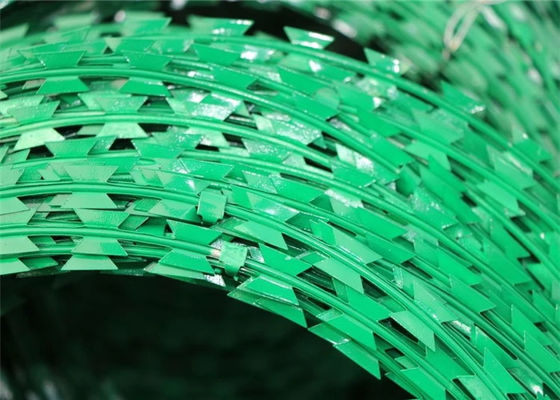 プラスチック ペンキかみそりワイヤー ポリ塩化ビニールによって塗られる電流を通されたアコーディオン式ワイヤー ポリ塩化ビニールの刺すようなおり